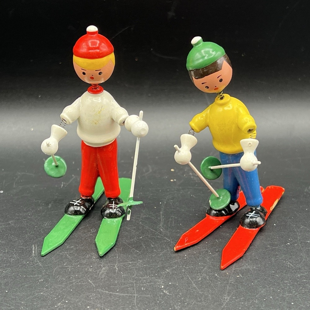 Goula Bobblehead Skier Skis Winter Figurine Spain Red & Green Vintage ~ Set of 2